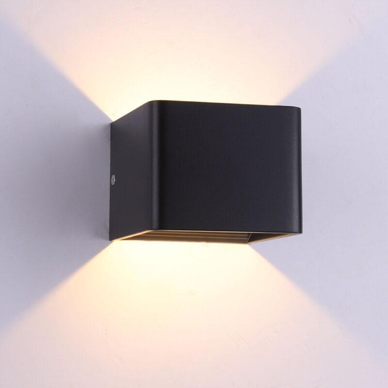 LuxorLight - Elegante quadratische LED-Wandleuchten aus Aluminium