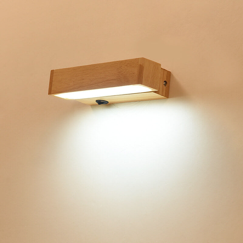 EcoWood - Schwenkbare LED-Wandleuchte aus Holz mit modernem Design