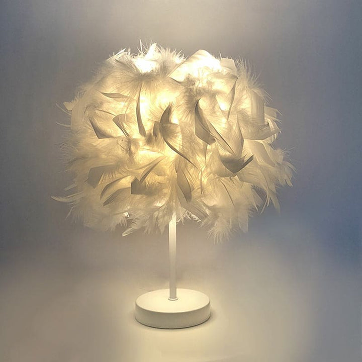 FederLeuchten - Elegante Feder Tischlampe in Kugelform