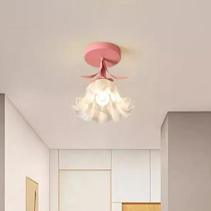 Variant image for Stilvolle Deckenlampe mit Blumenmuster für Wohnzimmer und Schlafzimmer - Elegante Deckenleuchte in Weiß mit Goldakzenten-3