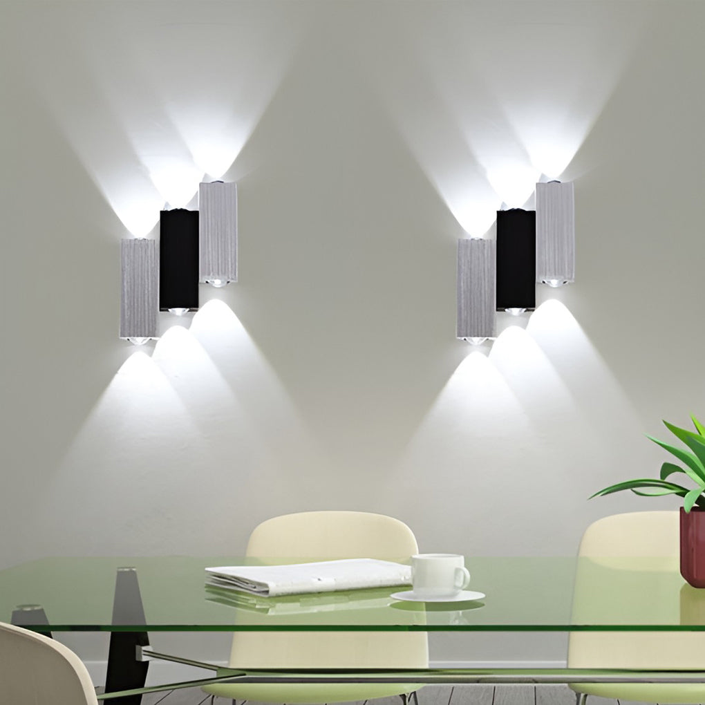 LumiLuxe - Moderne LED-Wandlamp mit doppelseitiger Beleuchtung