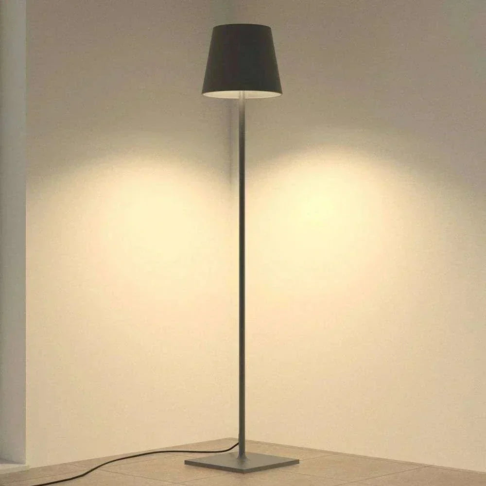 Moderne Stehlampe Schwarz mit Dimmfunktion - Kabellose LED Stehleuchte für Wohnzimmer, Elegantes Design, 510 Lumen-1