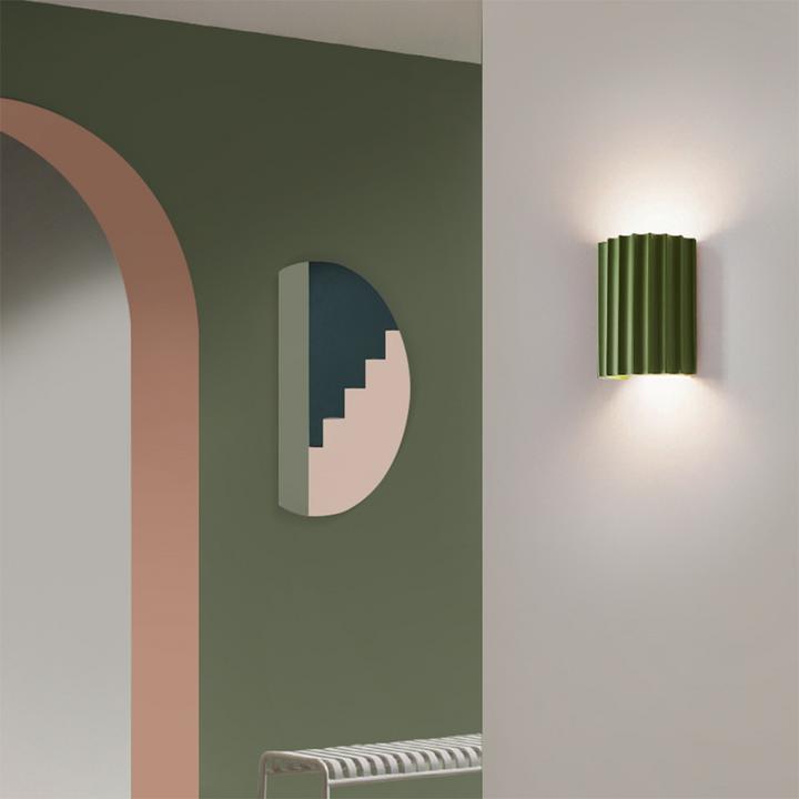 Luminara Curve - Elegante Halbrunde Wandbeleuchtung