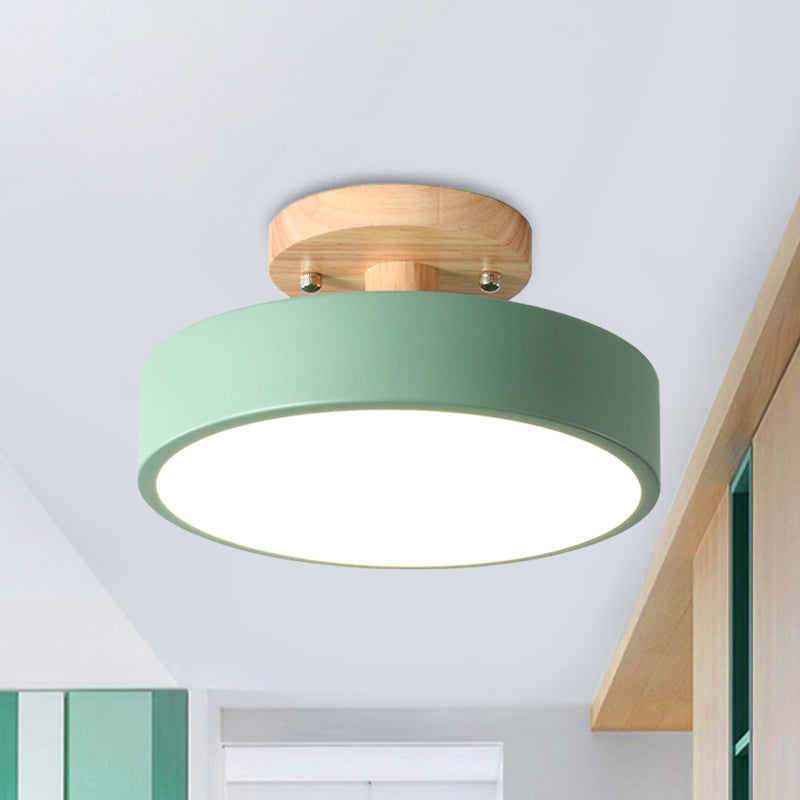 Variant image for Skandinavische LED-Deckenleuchte mit Holz-Akzenten für Wohnzimmer - Energiesparend, 30 cm Durchmesser, Warmweiß 3000K-4