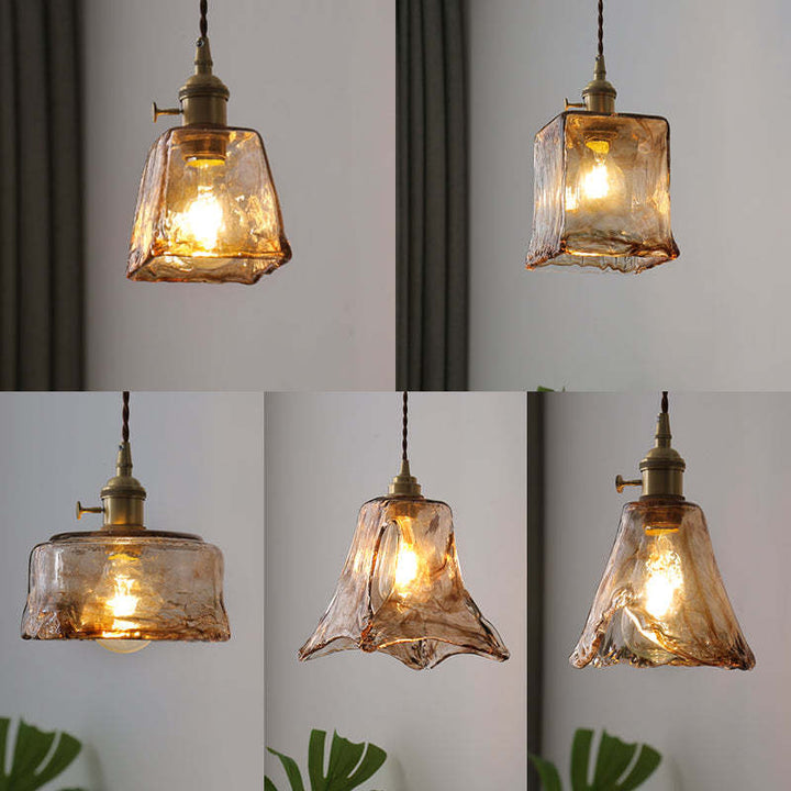 Levy Retro LED Pendelleuchte aus goldenem Metall und Glas