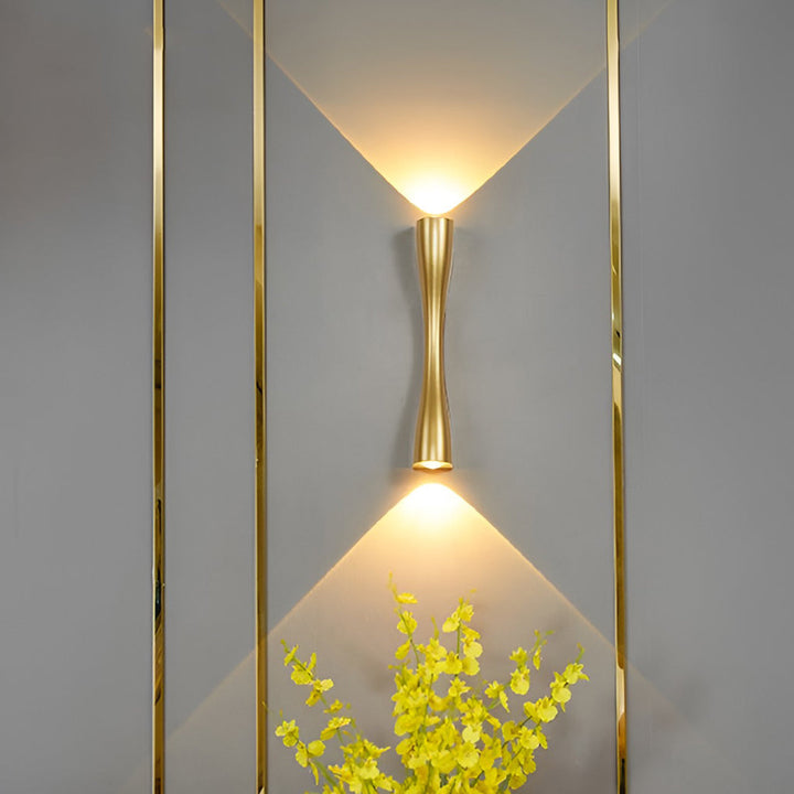 LuxorGlow - Moderne LED-Wandleuchte