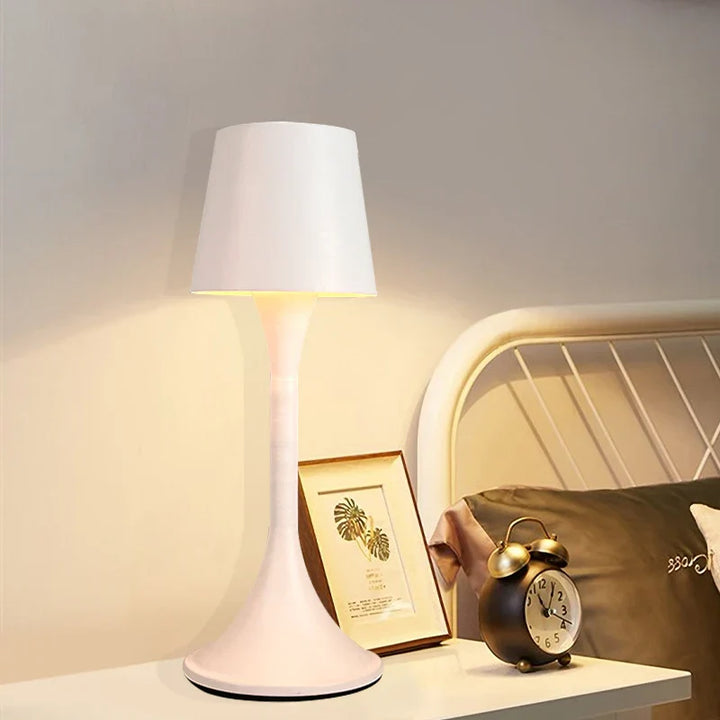 Shinechic - Elegante Nachttischlampe für eine beruhigende Atmosphäre