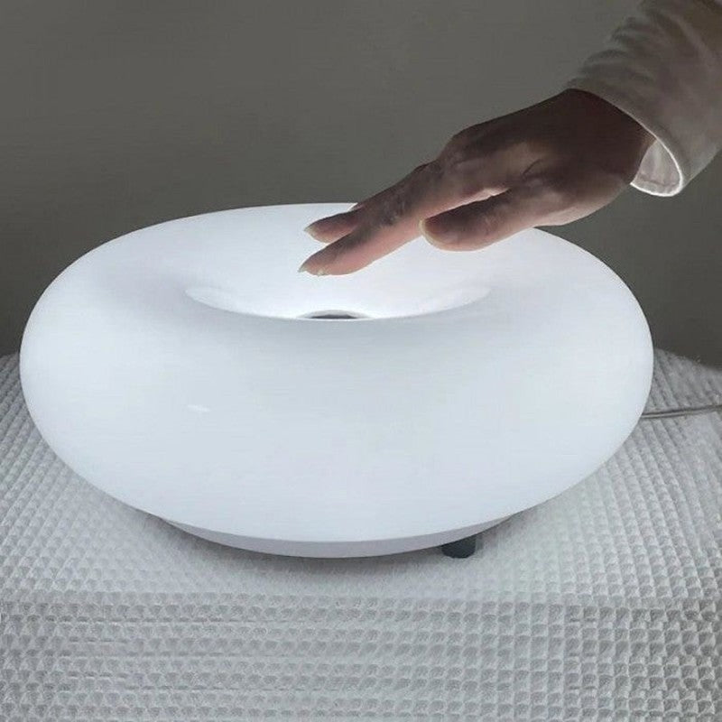 Moderne LED Wandleuchte im Donut-Design, Dimmbar, Glas und Metall, Ø30 cm, Vielseitig als Wandleuchte oder Tischlampe nutzbar-4