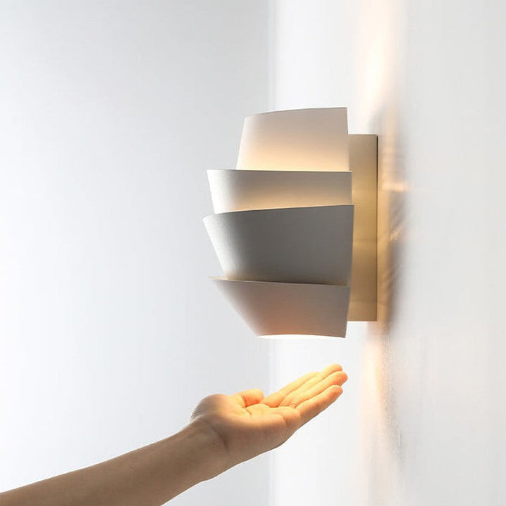 Skandinavische Wandleuchte aus Eisen mit Doppelt Lichtquelle - Moderne Wandlampe für Innenräume-5