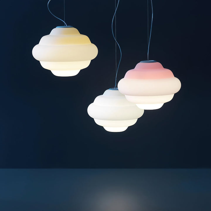 Nuage – Pendelleuchte mit Farbverlauf und sanftem Licht