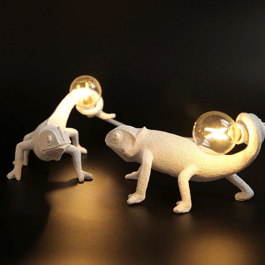 Moderne Tischlampe mit Eidechsenfuß, LED E14 Tischleuchte für Nachttisch und Beistelltisch – Kreatives Design 19 x 14 cm-1