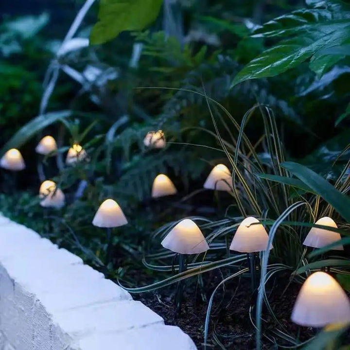 VerzauberteKappen - Zauberhafte Pilz-Lichterkette für den Garten