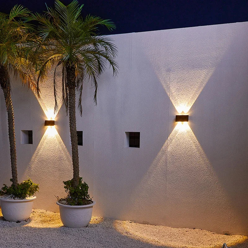 Solarlicht BrightBreeze für den Balkon