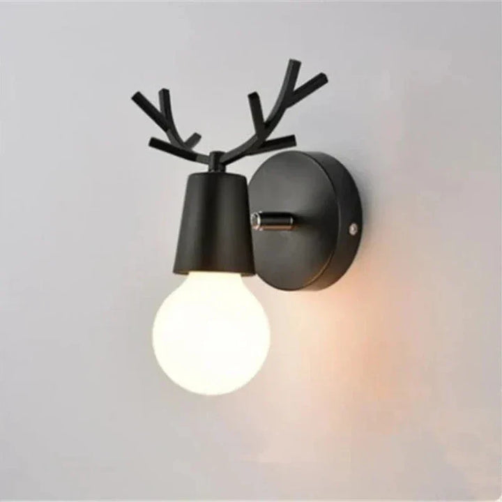Variant image for Rustikale Wandleuchte aus Holz im Geweih-Design für Innen – AntlerGlow, Energieeffizient und Einfache Montage 15cm x 16cm-7