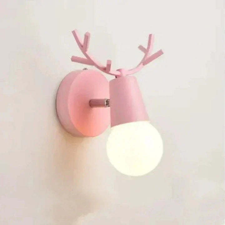 Variant image for Rustikale Wandleuchte aus Holz im Geweih-Design für Innen – AntlerGlow, Energieeffizient und Einfache Montage 15cm x 16cm-6