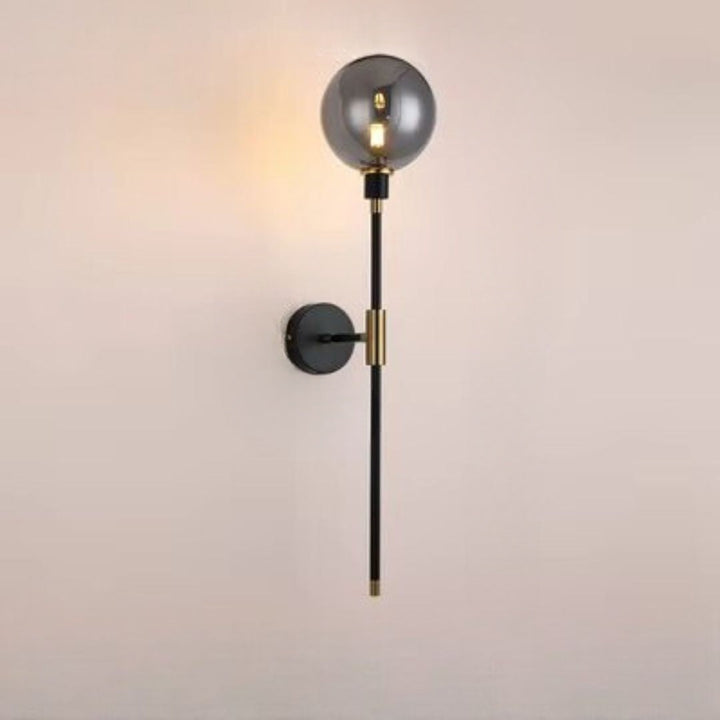 StellarGlow - Wandlampe im zeitgenössischen Design