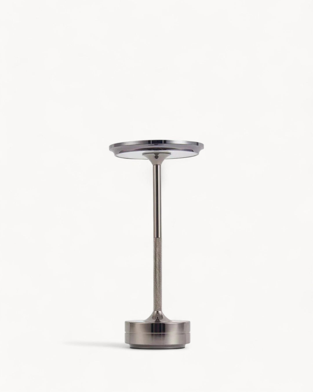 Kabellose Tischlampe aus Metall mit Dimmfunktion und USB-Aufladung - Elegante Tischleuchte für modernes Wohnen-6