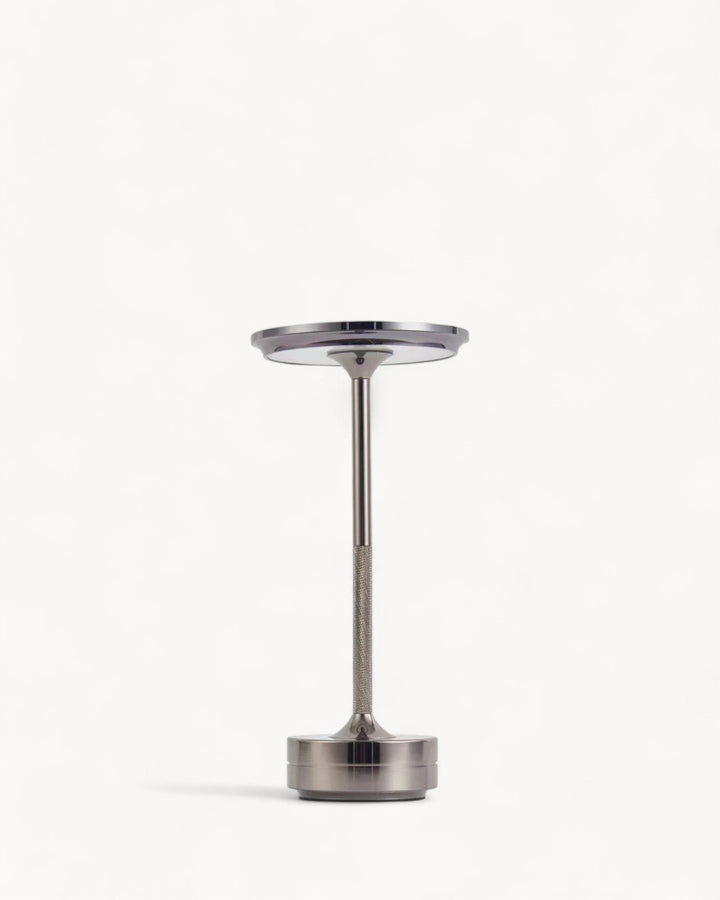 Kabellose Tischlampe aus Metall mit Dimmfunktion und USB-Aufladung - Elegante Tischleuchte für modernes Wohnen-6