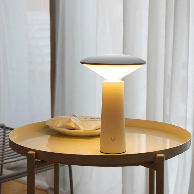 Kabellose LED-Tischleuchte mit Fernbedienung – Wiederaufladbare Akku Tischlampe für flexibles dimmbares Licht in Weiß-1