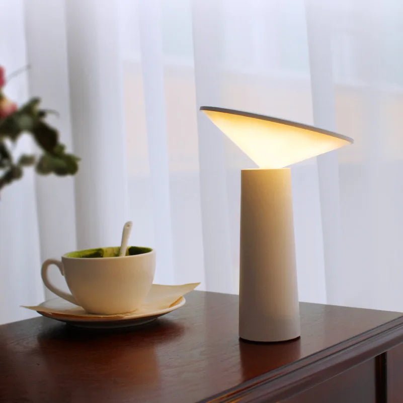 Kabellose LED-Tischleuchte mit Fernbedienung – Wiederaufladbare Akku Tischlampe für flexibles dimmbares Licht in Weiß-2