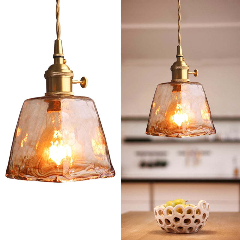 Levy Retro LED Pendelleuchte aus goldenem Metall und Glas