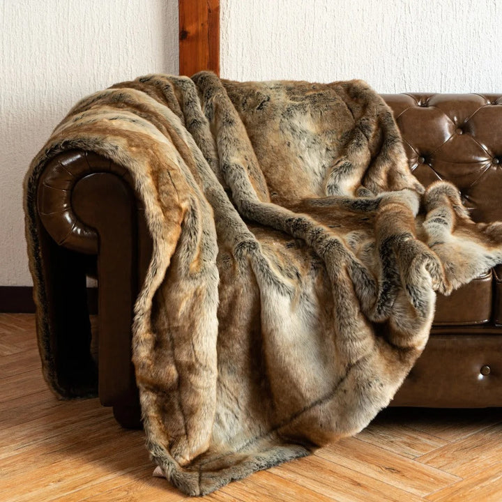 Variant image for Luxus Faux Fur Decke 200 x 200 cm - Weich und Warm, Ideal für Bett und Couch, Hochwertiges Kunstfell-1