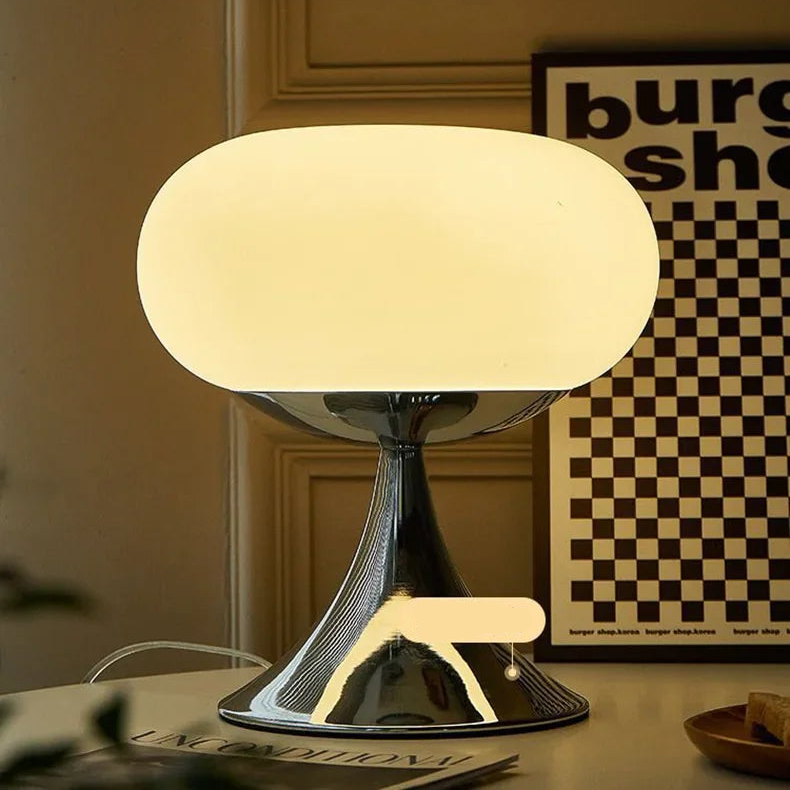 Vintage Tischlampe im Apfel-Design aus Glas mit E27-Fassung – Stilvolle Nachttischlampe für Akzentbeleuchtung in Weiß-Grün-2
