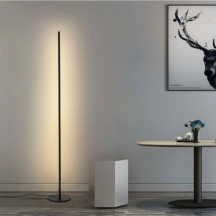 Variant image for Elegante Stehlampe Schwarz mit Integriertem LED-Licht – Modernes Design für Wohnzimmer und Stilvolle Räume-2