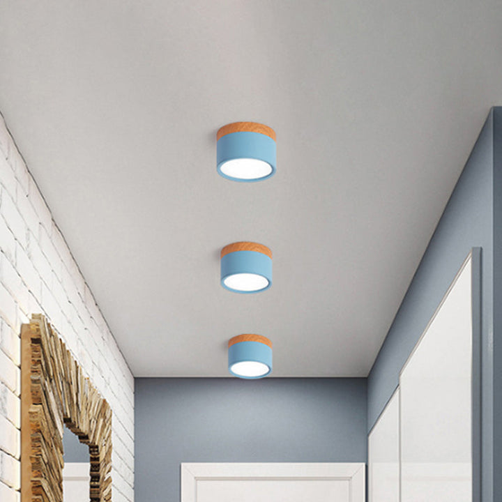 Variant image for Kleine Deckenlampe Schwarz im Macaron-Stil mit Bunter Akzenten für Küche und Bar - Kompakte Metall- und Holzleuchte-7
