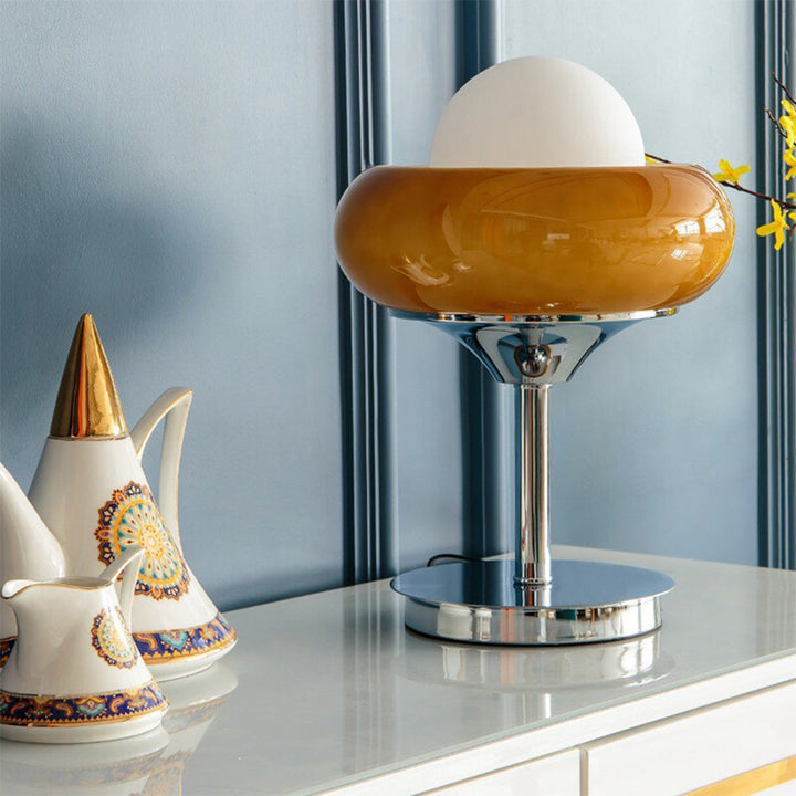 Gelbe Bauhaus Tischlampe mit E27-Fassung - Vintage Designerleuchte aus Glas und Metall für stilvolle Innenräume-4